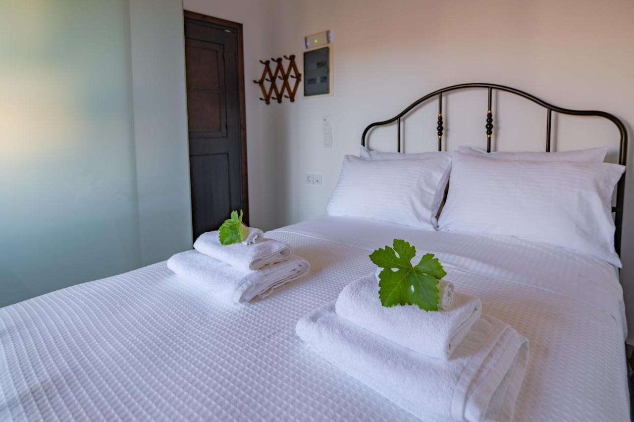Marthas Delight Rooms Chania  Bagian luar foto