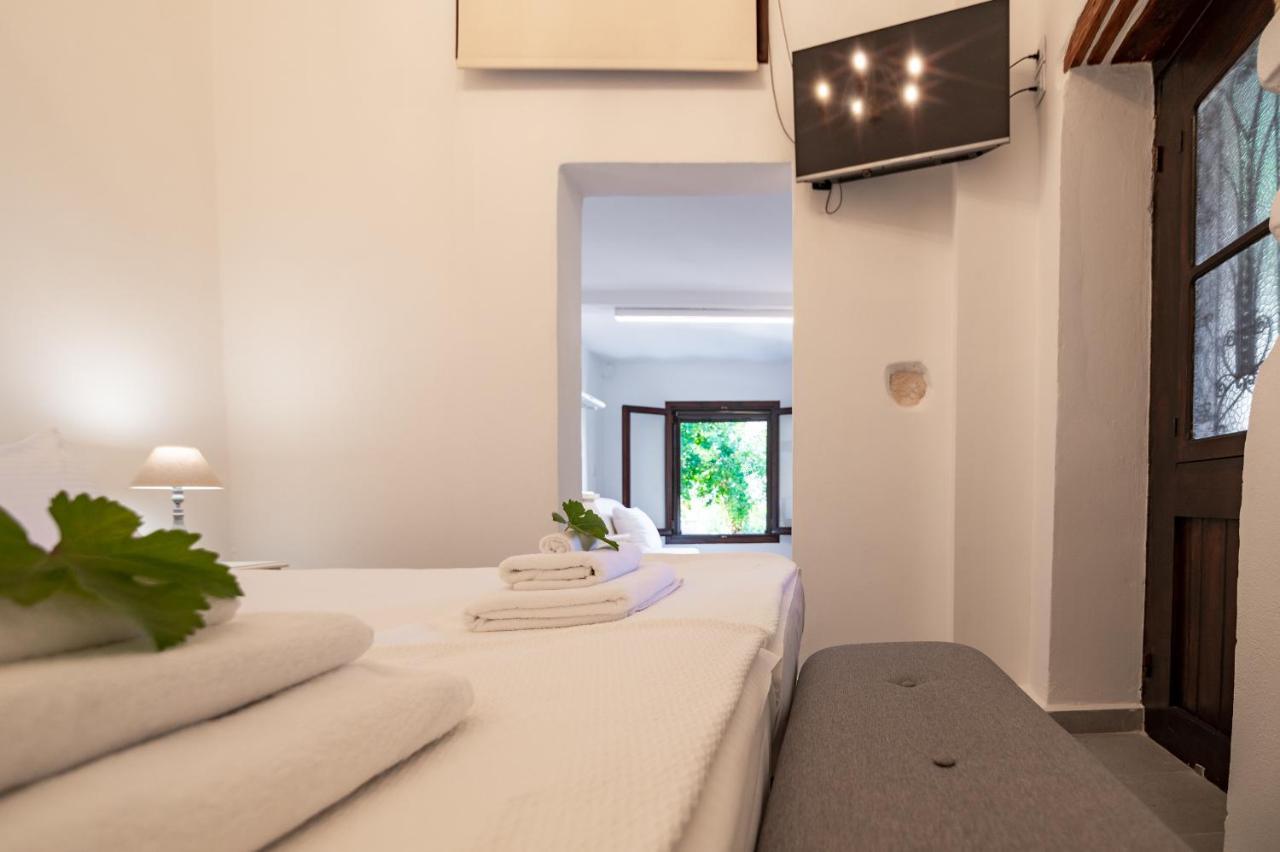 Marthas Delight Rooms Chania  Bagian luar foto