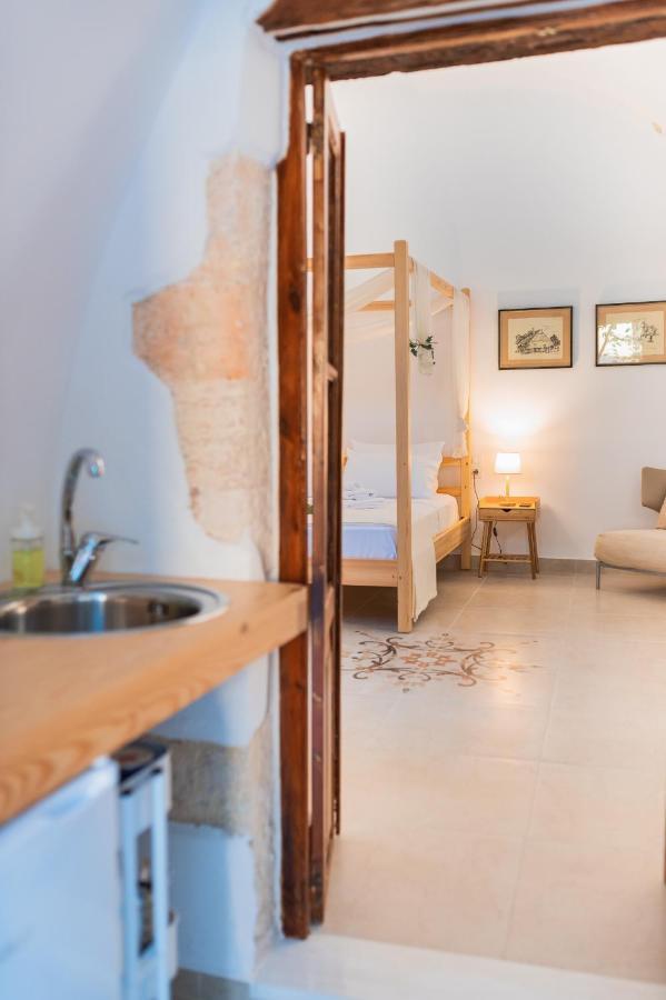 Marthas Delight Rooms Chania  Bagian luar foto